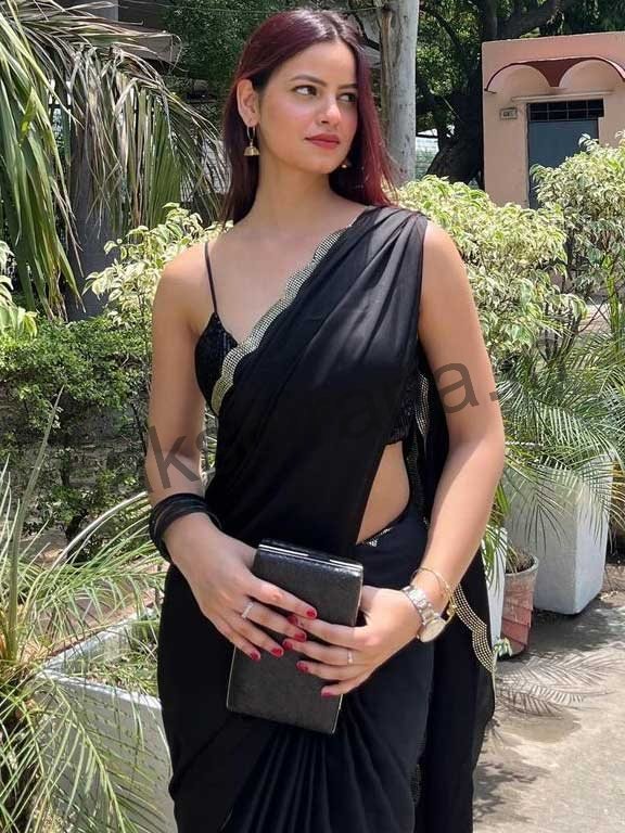 20 year old call Girl service in Kochi